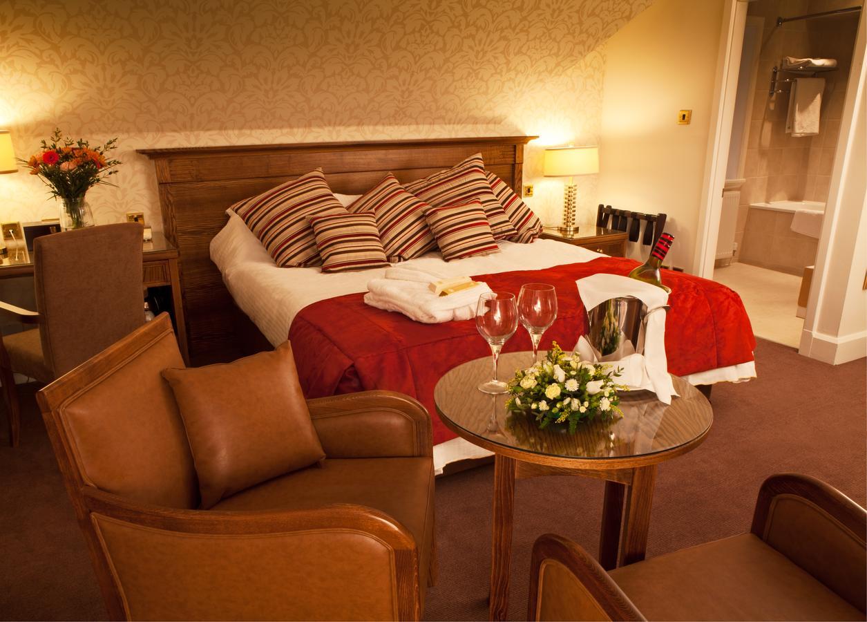 Grinkle Park Hotel Loftus Bagian luar foto